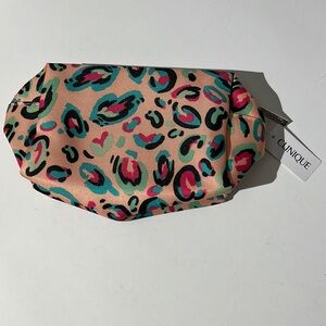 Clinique pink leopard animal print cosmetic travel bag NEW